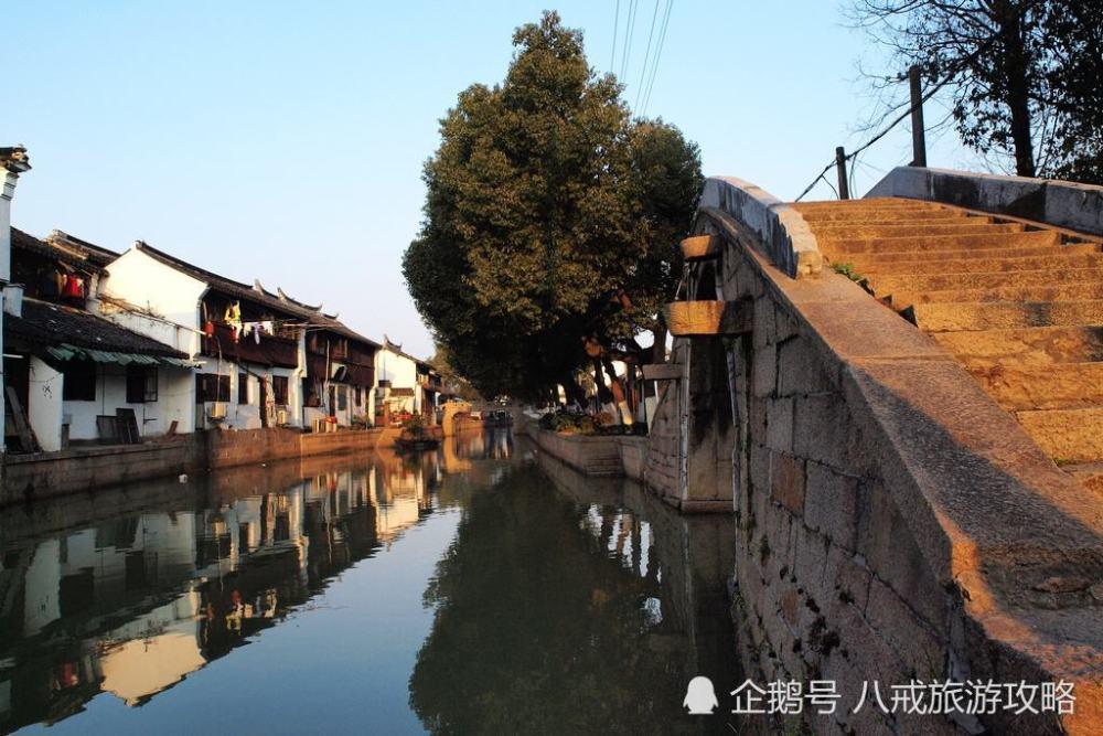 文汇街道:“反诈超市”上线啦!瓜果蔬菜变身反诈能手